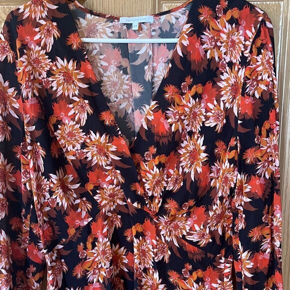 NWT PATRIZIA PEPE Floral Print Viscose Italian Blouse Top Large - Picture 8 of 9